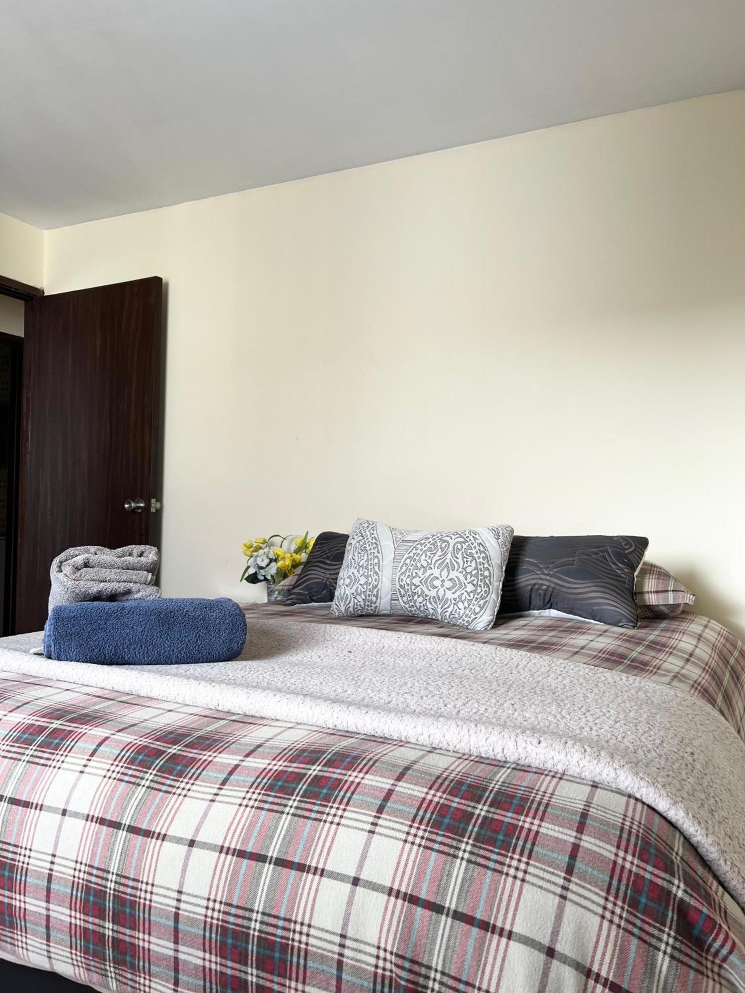 Departamento Acogedor En La Mejor Zona De La Paz Apartment Екстериор снимка
